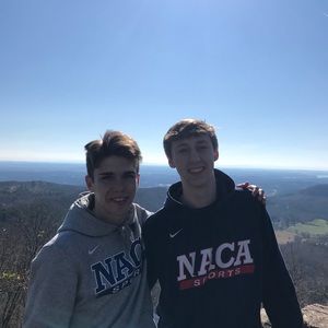 Meet your Posher, Benjamin